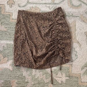 NWOT Ruched Side Bow Tie Brown Polka Dot Leopard Cheetah Skirt
